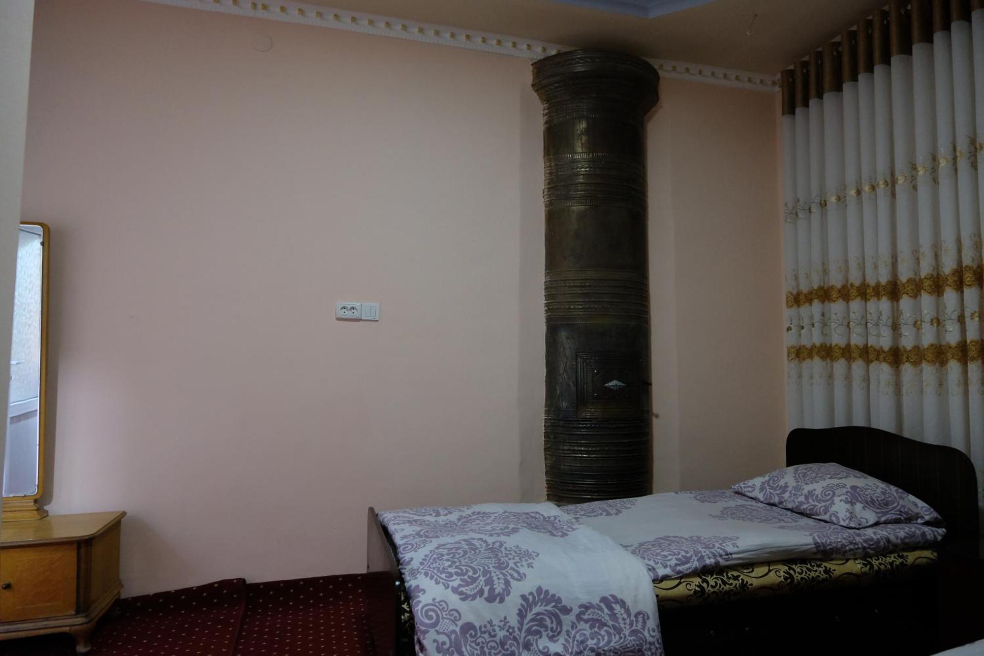Nasrulla Samarqand Hotel Samarcanda Quarto foto